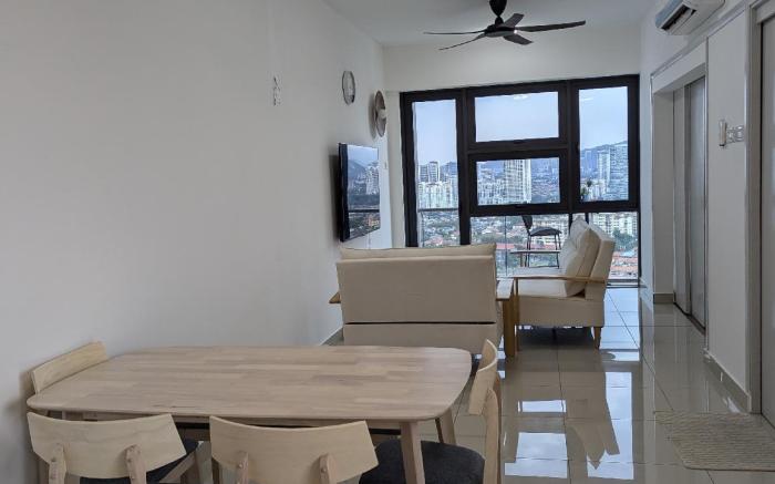 Unique Studio unit @ Pacific Towers PJ