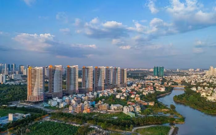 The Sun Avenue  Chill with Sky Pool