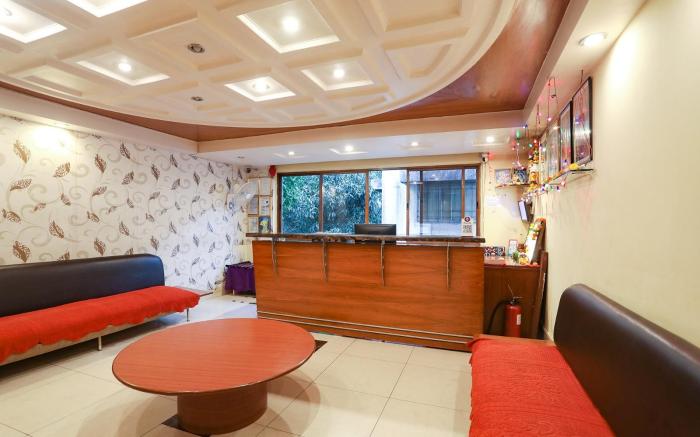 Hotel De Rajnigandha