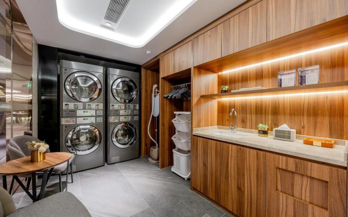 Home Inn Plus Hangzhou Xiasha Wenhai South Road Metro Station