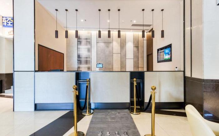 Home Inn Plus Hangzhou Riverside Xingguang Avenue