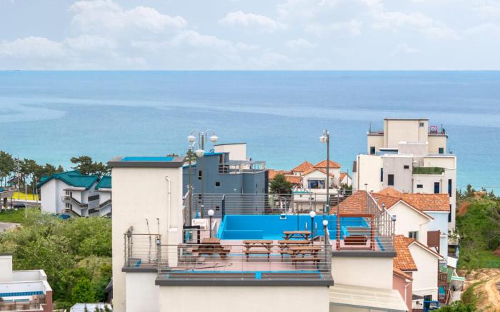 gangreung top spa pension