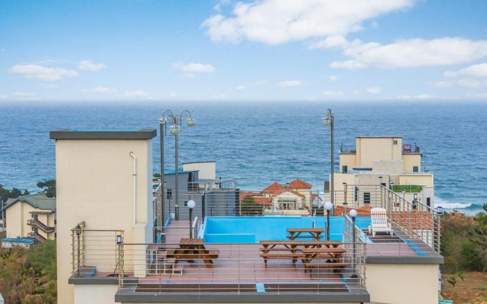 gangreung top spa pension