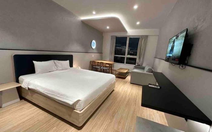 2Q Apt-Modern 5*-Rooftop Pool&Spa-Hochiminh City