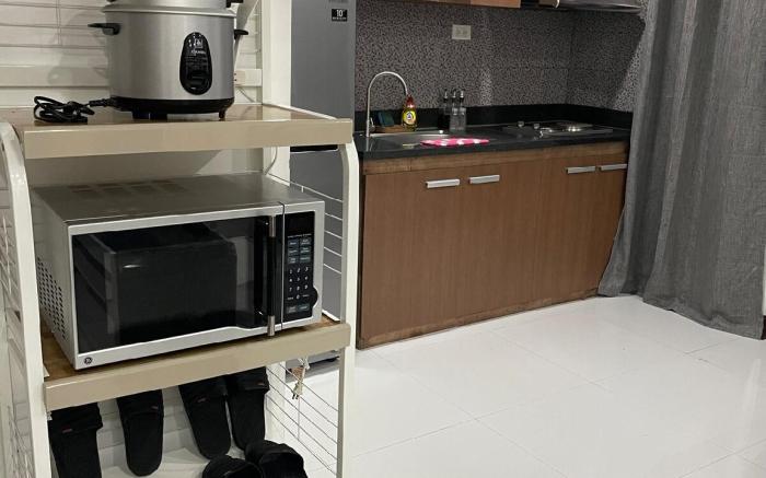 2BR Staycation with Balcony in Camella Northpoint