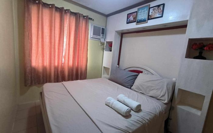 2bdr condo rental free wifi,netflix,pool,parking