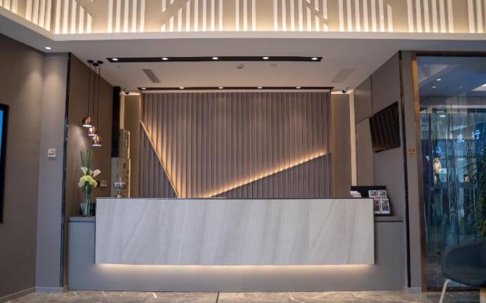 Home Inn Style Golden Nanjing Railway Station Yuqiao Commercial Plaza