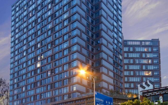 Home Inn Style Golden Chengdu Huaxi Wuhou Temple Jinli