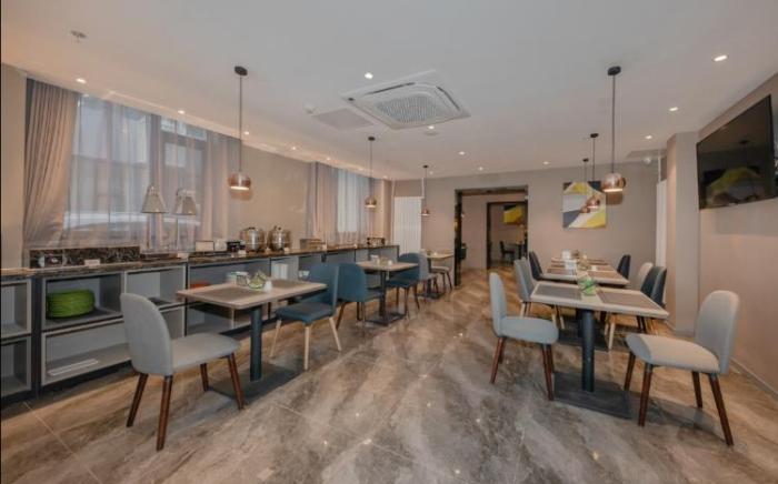 Home Inn Style Golden Beijing Beihai Park Peking University Hospital