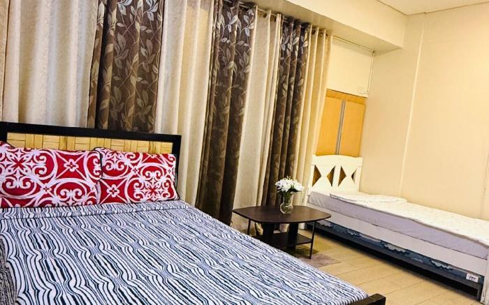 Staycation Unit at Newport Pasay T3 2 Beds w/ Wifi