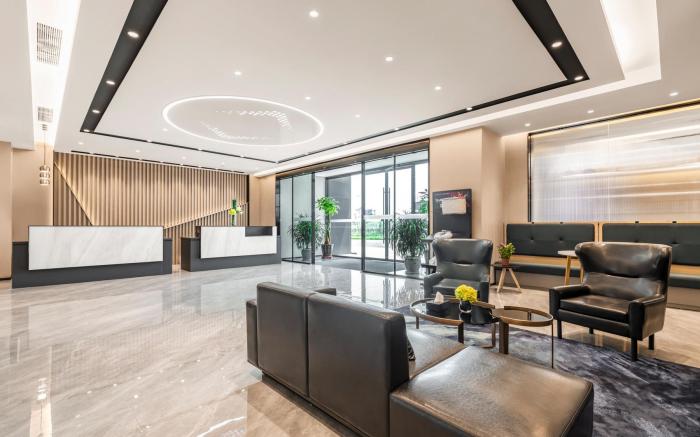 Home Inn Selected Qingdao Hongdao High-tech Zone Exhibition Center