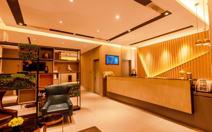 Home Inn Selected Qingdao International Exhibition Center Shilaoren Metro Station