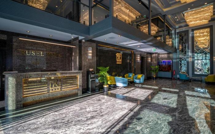RUSEL PARK RESIDENCE