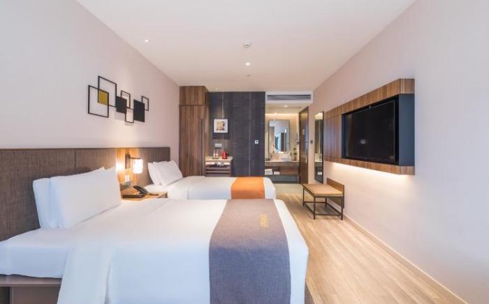 Home Inn Plus Beijing South Station Wanda Plaza