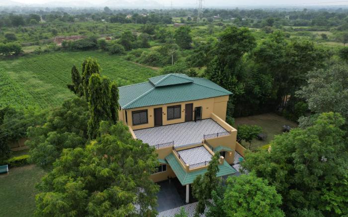 CABANA- 5 BHK Luxury Villa near Udaipur