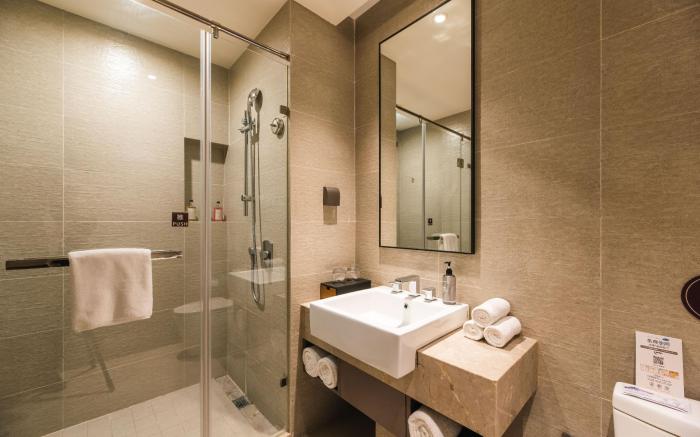 Home Inn Plus Xi'an BZhonglou Andingmen Metro Station