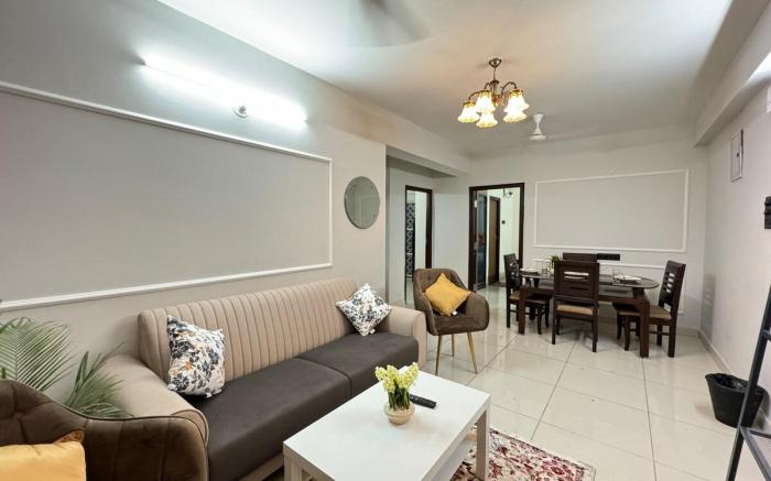 Luxury: 2BHK  Fully Equipped Apt in Central Hyd