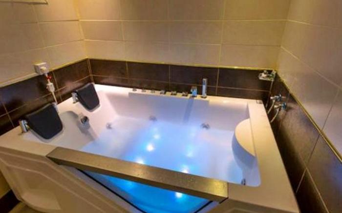 Almasem Luxury Hotel Suites