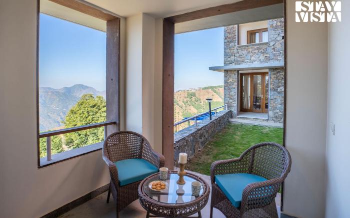 StayVista at Grove @ Elysium Estate	