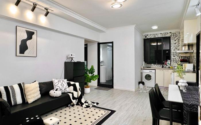 CityHome-4 BRs, 2 Baths, People's Square, the Bund