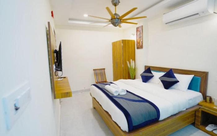  Hotel D K Residency Ghaziabad