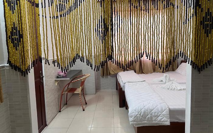 Khách Sạn Bảo Trân