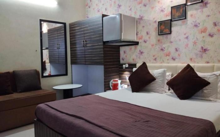 Goroomgo Chatako Ahmedabad