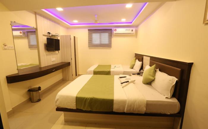Hotel Happyland