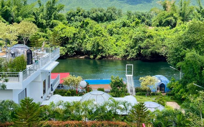 Thebest Capsule Resort