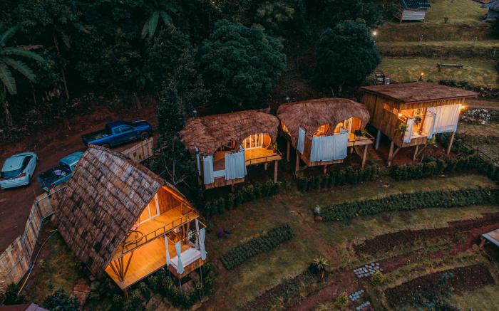Dao Bon Din Camping