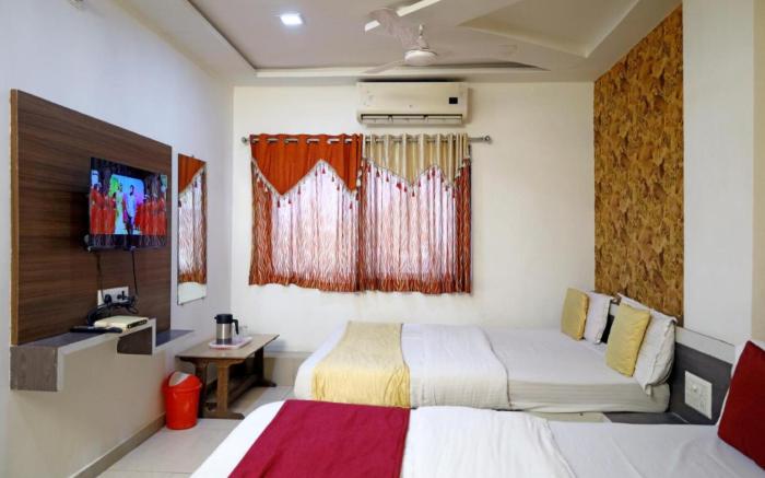 Goroomgo Satluj Guest House Ahmedabad
