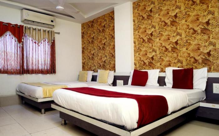 Goroomgo Satluj Guest House Ahmedabad