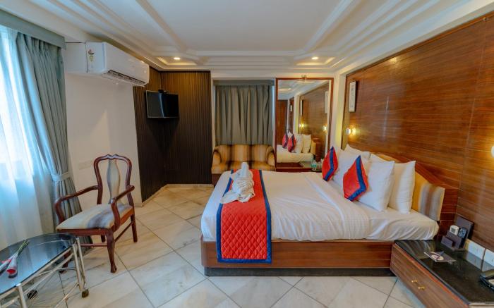 Hotel KK By Spree Rajkot