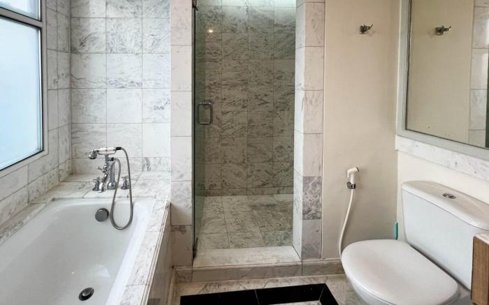 Large & Luxury Menteng Apt 3BR with Pool and Gym 