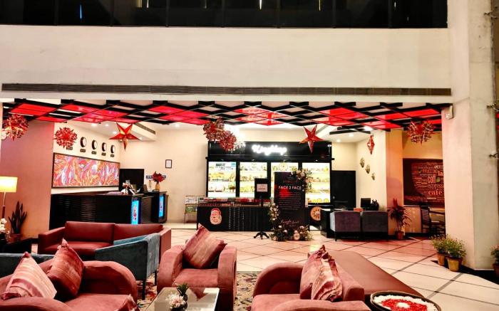 The Lily  Hotel