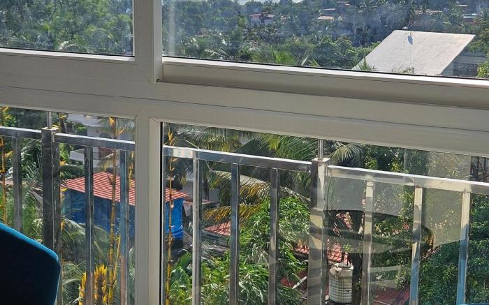 Sea View 3BHK Luxury Apt 10 Min From Candolim