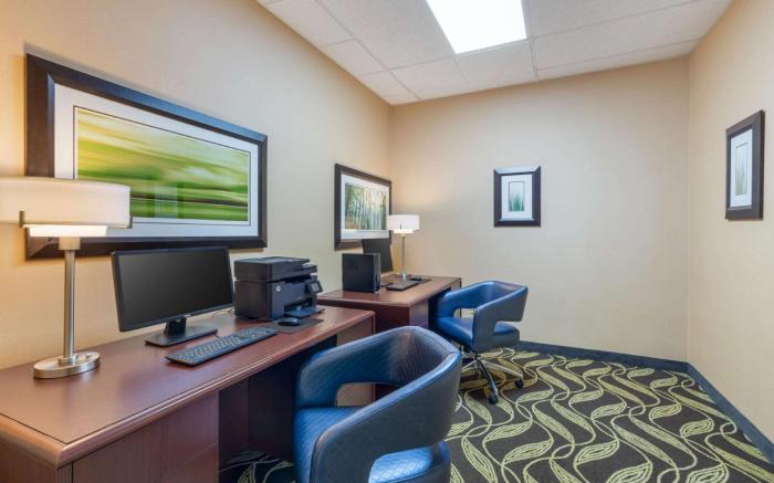 Clarion Inn