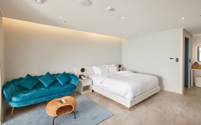 Yeosu Haemirion Pool Villa & Resort