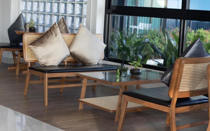 The Horizon Groove Hotel