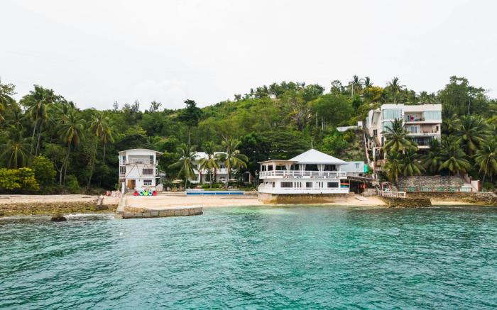 SeTu Divespot & Resort