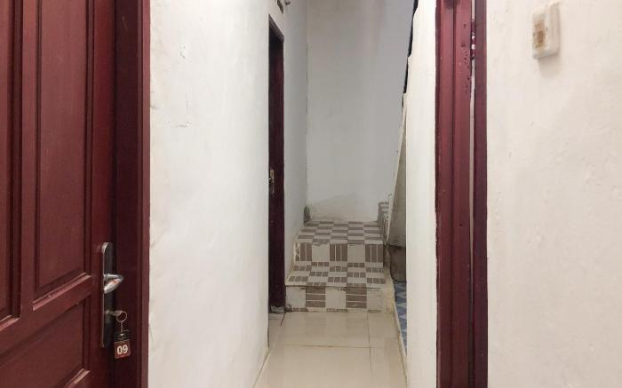 Penginapan Dheas Mitra RedDoorz