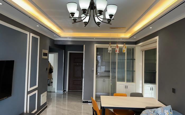 International Travel Suite