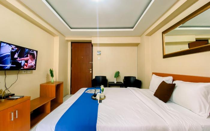 Comfy and Good Studio Kebagusan City By Travelio