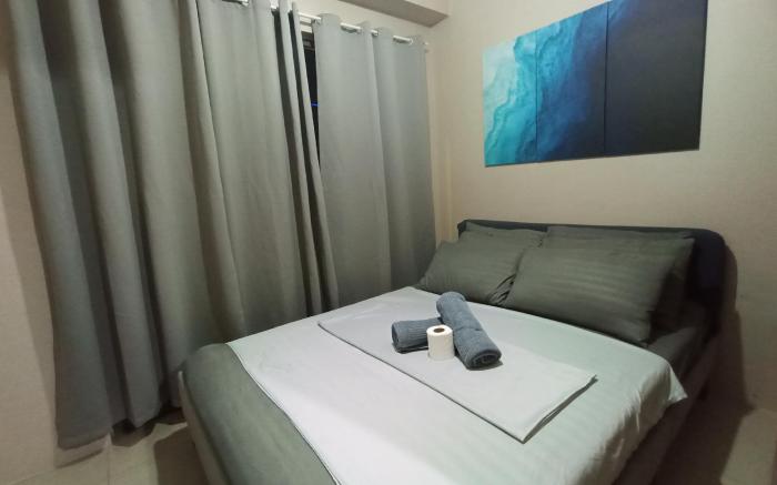 1 Bedroom with the Balcony Near MOA