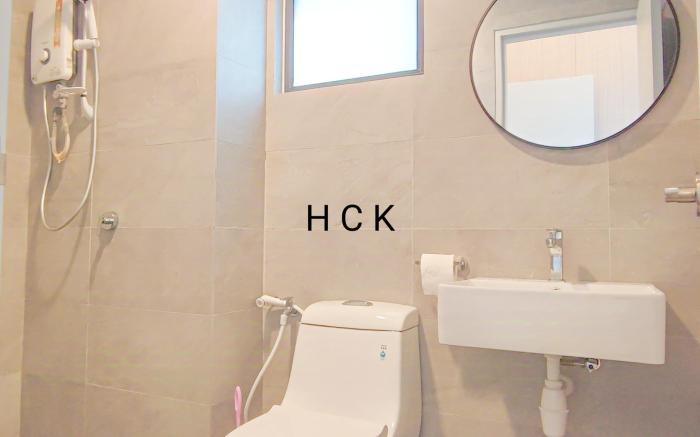 Above Mall at Sunsuria Forum by HCK