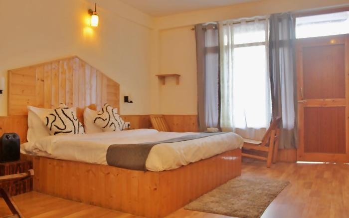 Bayith cafe and Stays