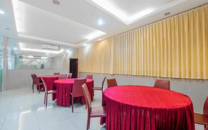OYO 92771 Hotel Marina Andalas