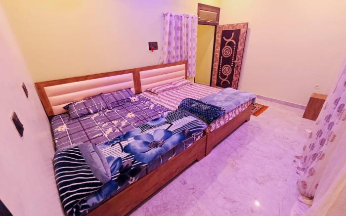 Krishna Home Stay