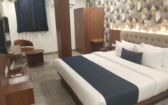 The Avinya Hotel