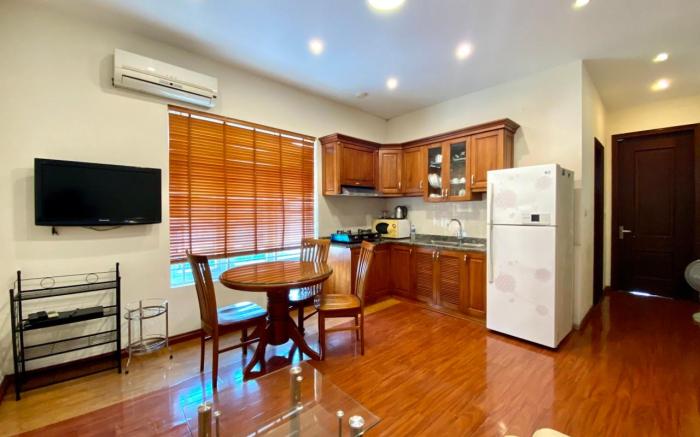 One-Bedroom Apartment with Full Amenities